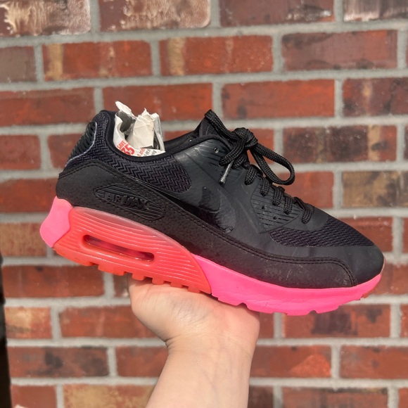 Nike Kids Air Max Black and Pink Sneakers - Picture 1 of 14